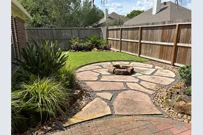 1203 Lake Shore Drive, Pearland, TX 77581 - Photo 31
