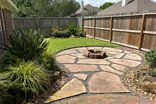 1203 Lake Shore Dr, Pearland, TX 77581 - Photo 31