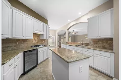 1203 Lake Shore Drive, Pearland, TX 77581 - Photo 15