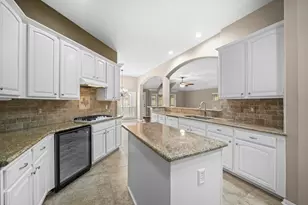 1203 Lake Shore Dr, Pearland, TX 77581 - Photo 15