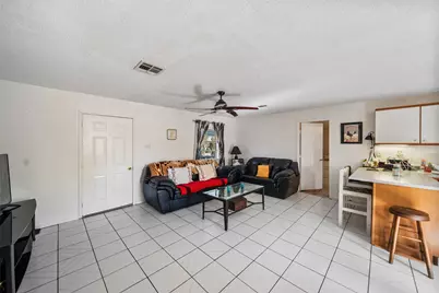 1227 Ave L, Santa Fe, TX 77510 - Photo 7