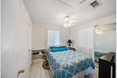 1227 Ave L, Santa Fe, TX 77510 - Photo 9