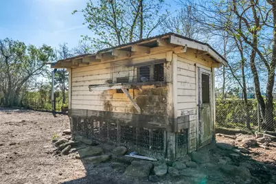 1227 Ave L, Santa Fe, TX 77510 - Photo 17