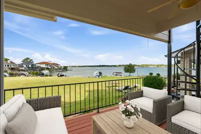 106 Cove Point, Montgomery, TX 77356 - Photo 9