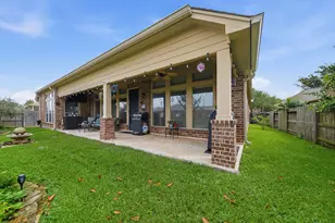 527 Jordan Creek Ct, League City, TX 77573 - Photo 47