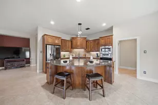 527 Jordan Creek Ct, League City, TX 77573 - Photo 17