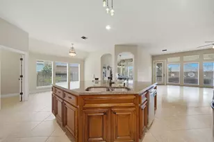 527 Jordan Creek Ct, League City, TX 77573 - Photo 19