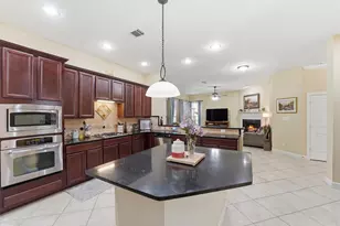 8519 Cres Valley Ln, Humble, TX 77346 - Photo 9