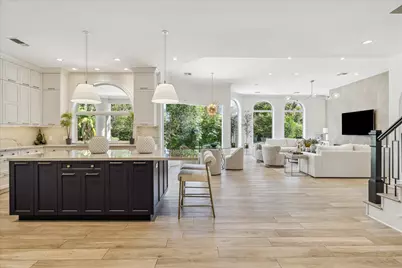 608 Little John Lane, Houston, TX 77024 - Photo 5