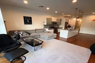 207 Pierce St, Houston, TX 77002 - Photo 3