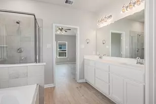 11412 Natalia Ln, Willis, TX 77318 - Photo 15