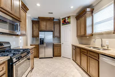 11434 Barbican Court, Conroe, TX 77304 - Photo 9