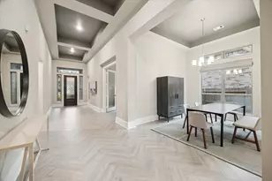 323 S Cadence Hills Loop, Conroe, TX 77318 - Photo 5