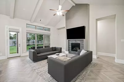 323 S Cadence Hills Loop, Conroe, TX 77318 - Photo 11