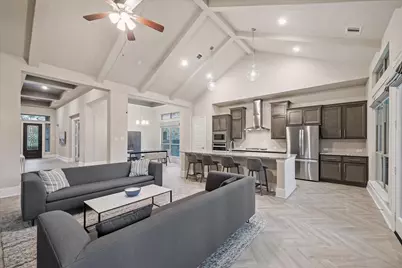 323 S Cadence Hills Loop, Conroe, TX 77318 - Photo 13