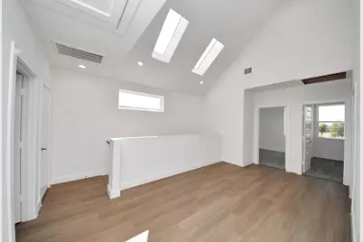 2210 Diagonal Lane, Houston, TX 77051 - Photo 17