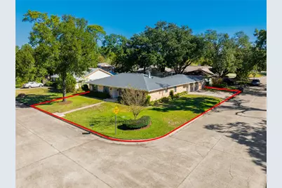 4402 Fallbrook Drive, Houston, TX 77018 - Photo 27