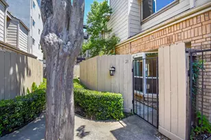1829 Augusta Dr, Houston, TX 77057 - Photo 3