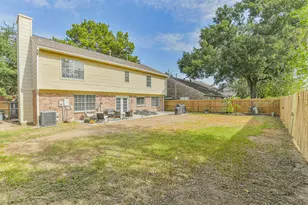 10215 Tablerock Dr, Houston, TX 77064 - Photo 35