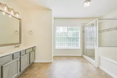 10215 Tablerock Drive, Houston, TX 77064 - Photo 23