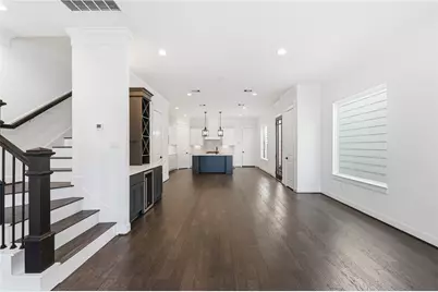 819 W 19th Street, Houston, TX 77008 - Photo 9