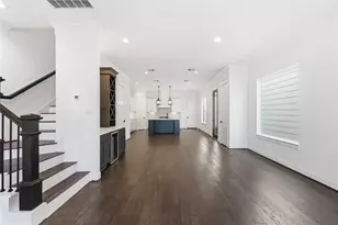 819 W 19th St, Houston, TX 77008 - Photo 9