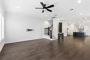 819 W 19th St, Houston, TX 77008 - Photo 21