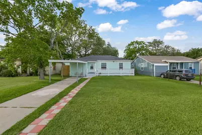 228 16th Avenue N, Texas City, TX 77590 - Photo 3