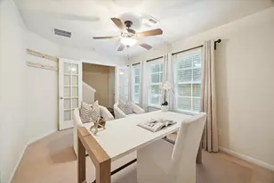 888 Fisher St, Houston, TX 77018 - Photo 21