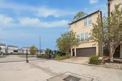 888 Fisher Street, Houston, TX 77018 - Photo 31