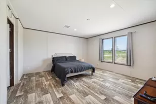 1264 Rd 5735, Cleveland, TX 77327 - Photo 5