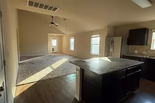 160 Voss S, Kyle, TX 78640 - Photo 5