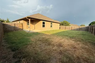 160 Voss S, Kyle, TX 78640 - Photo 11