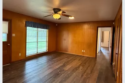 515 Elm Street, Navasota, TX 77868 - Photo 3