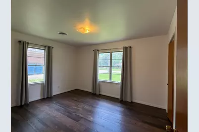 515 Elm Street, Navasota, TX 77868 - Photo 11