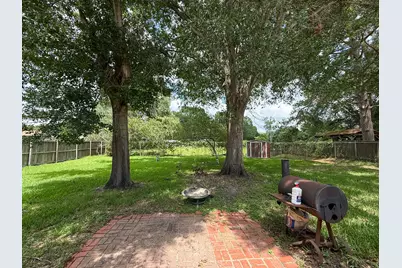 515 Elm Street, Navasota, TX 77868 - Photo 19