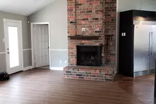 2310 Lees Ct, League City, TX 77573 - Photo 7