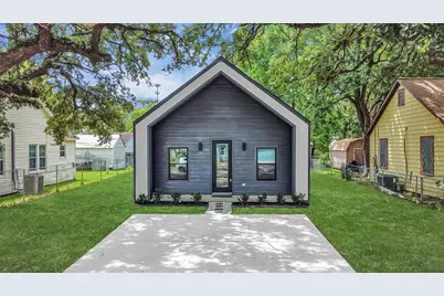 605 E Murrill Ave, Baytown, TX 77520 - Photo 3