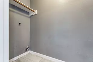 16415 Dawncrest Way, Sugar Land, TX 77498 - Photo 11