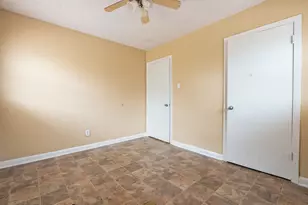 7410 Lindencrest St, Houston, TX 77061 - Photo 41