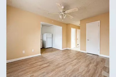 7410 Lindencrest Street, Houston, TX 77061 - Photo 33
