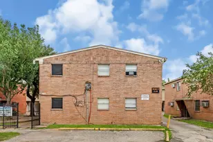 7410 Lindencrest St, Houston, TX 77061 - Photo 35