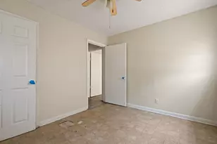 7410 Lindencrest St, Houston, TX 77061 - Photo 29