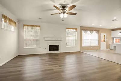 111 S Dreamweaver Circle, Spring, TX 77380 - Photo 3