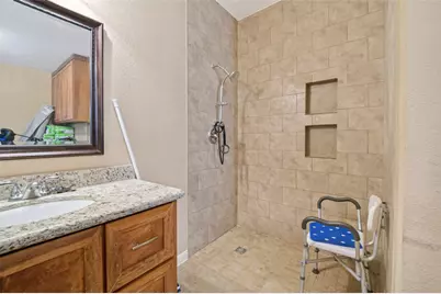 10330 Sage Brook Drive, Houston, TX 77089 - Photo 23