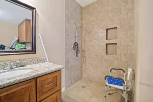 10330 Sagebrook Dr, Houston, TX 77089 - Photo 23