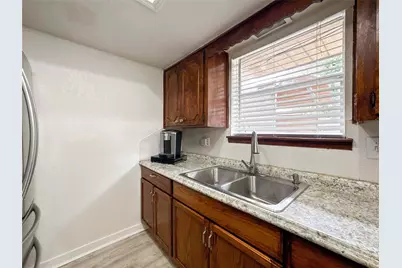 12711 Cooperstown Drive, Houston, TX 77089 - Photo 9