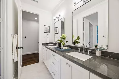 2330 Maroneal Street, Houston, TX 77030 - Photo 21