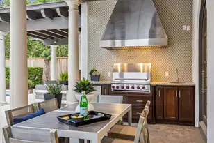 2330 Maroneal St, Houston, TX 77030 - Photo 27