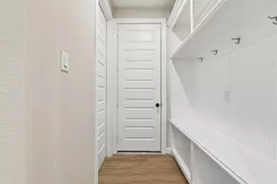 9311 Secretariat Ln, Mont Belvieu, TX 77523 - Photo 13